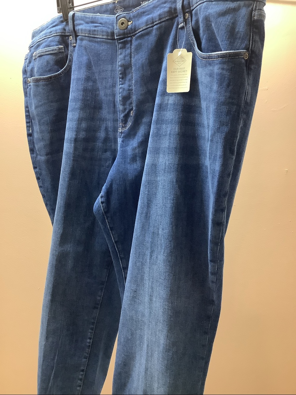 St.John’s Bay Size 24W Women’s Girlfriend Medium Treasure Jeans. New With Tags. - Picture 2 of 10